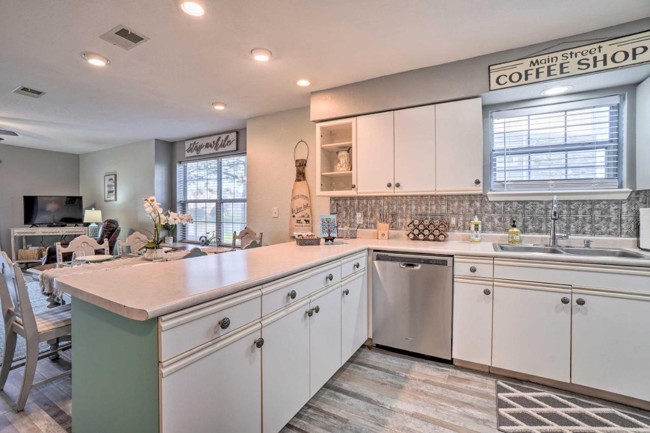 Resort Condo With Pool About 3 Mi To Branson Landing! Екстер'єр фото