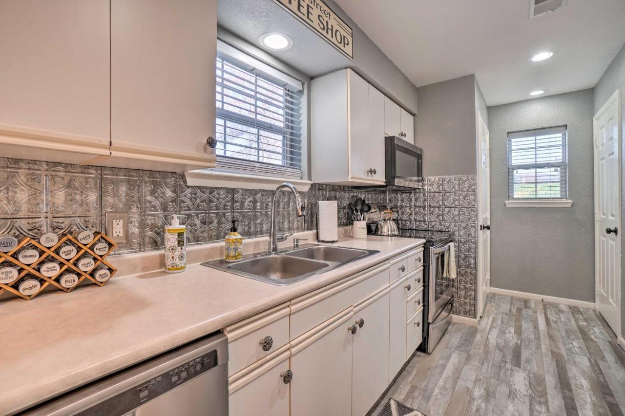 Resort Condo With Pool About 3 Mi To Branson Landing! Екстер'єр фото